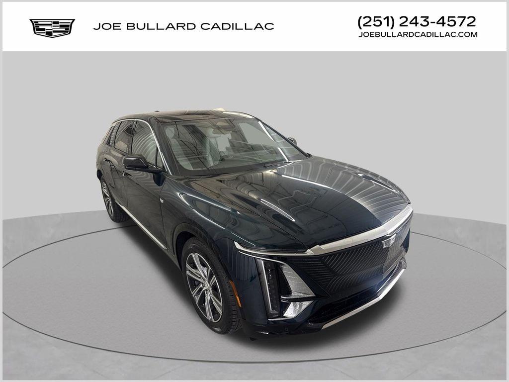 New 2026 Cadillac LYRIQ Luxury
