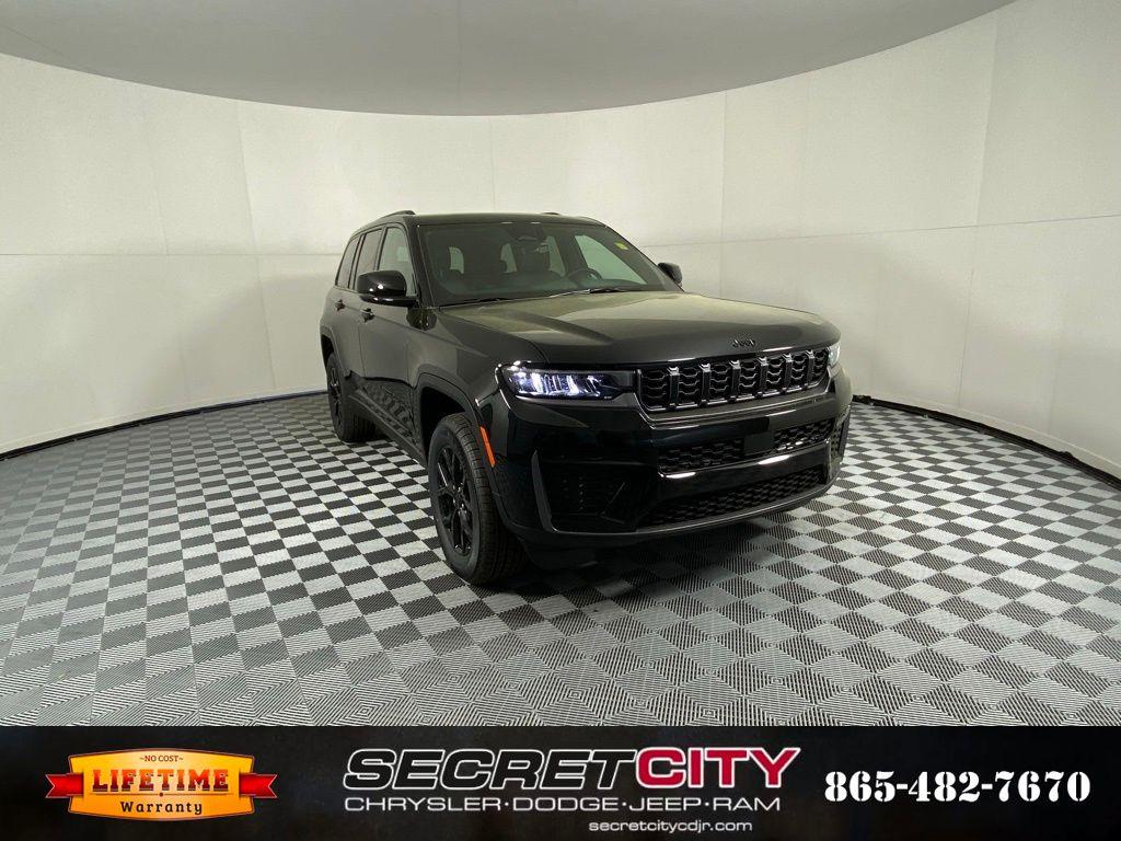 New 2026 Jeep Grand Cherokee Laredo