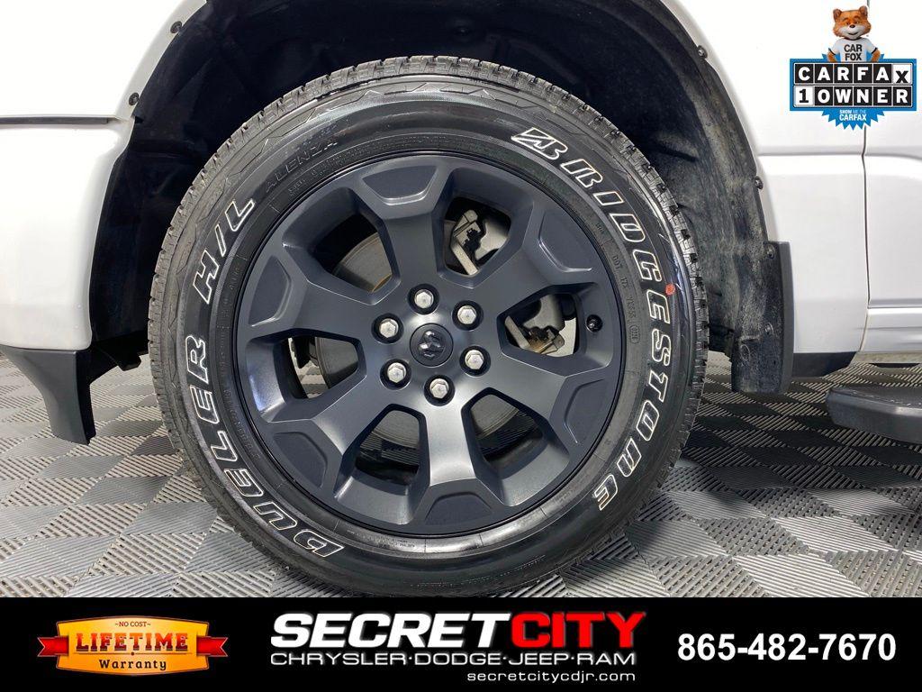 2023 RAM 1500 BIG HORN photo 9