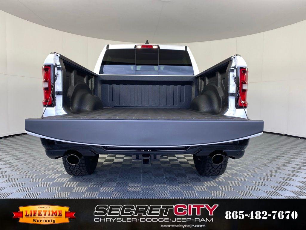 2026 RAM 1500 BIG HORN/LONE STAR thumbnail 31