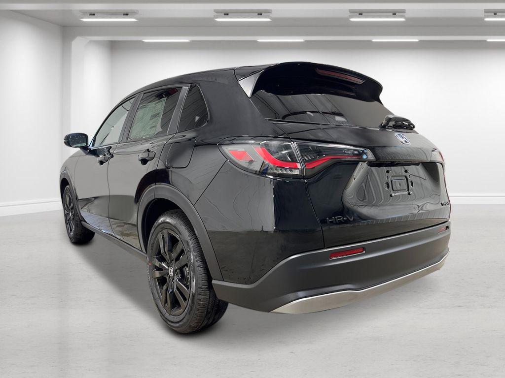 صورة 3 لـ 2027 Honda HR-V SPORT AWD