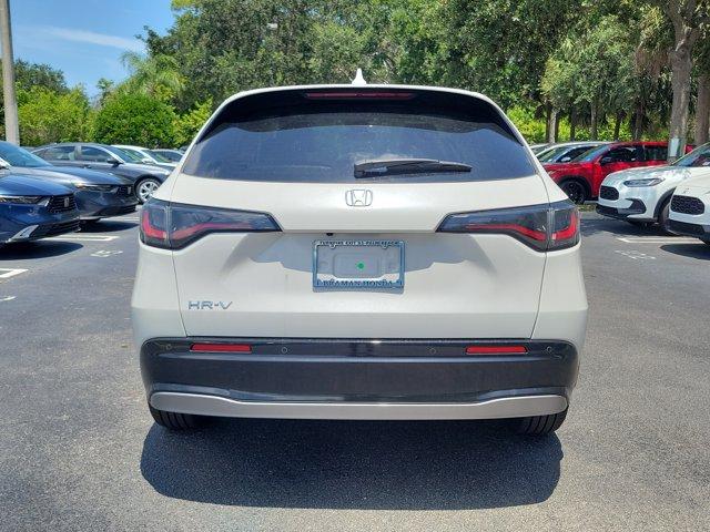 صورة 5 لـ 2027 Honda HR-V EX-L