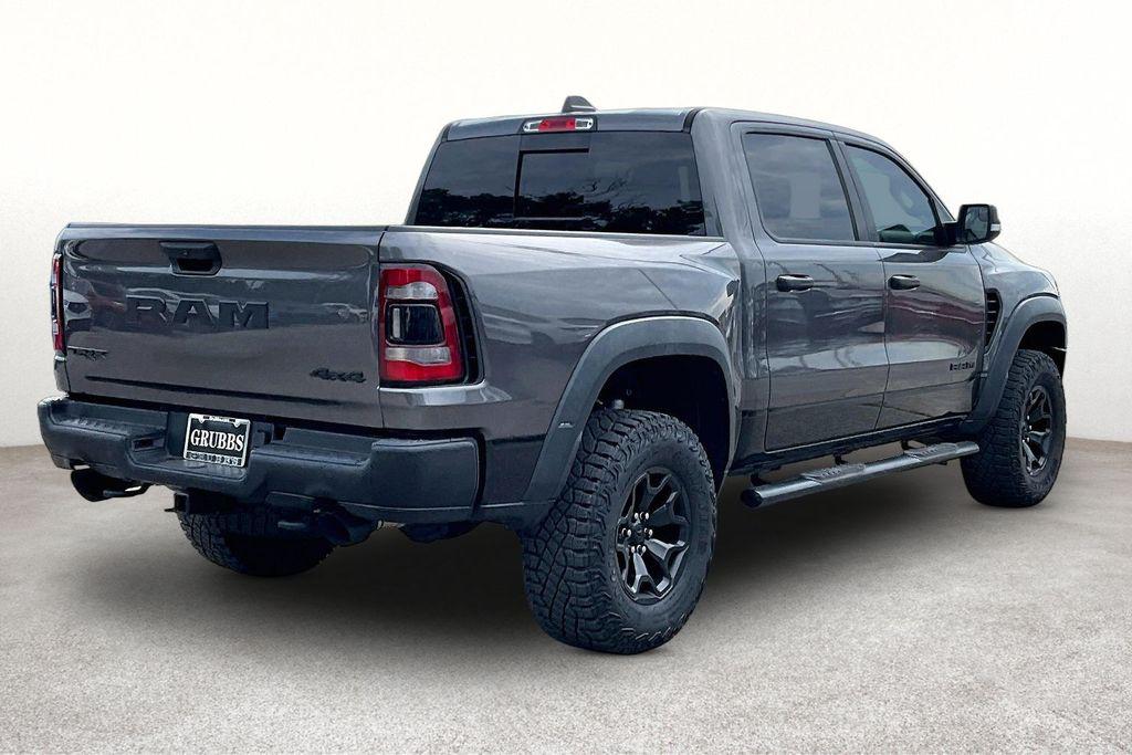 صورة 2 لـ 2022 RAM 1500 TRX