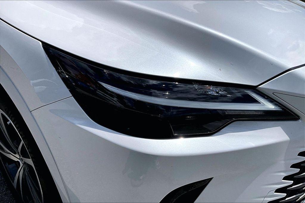 صورة مصغرة 39 لـ 2024 Lexus RX 350 PREMIUM