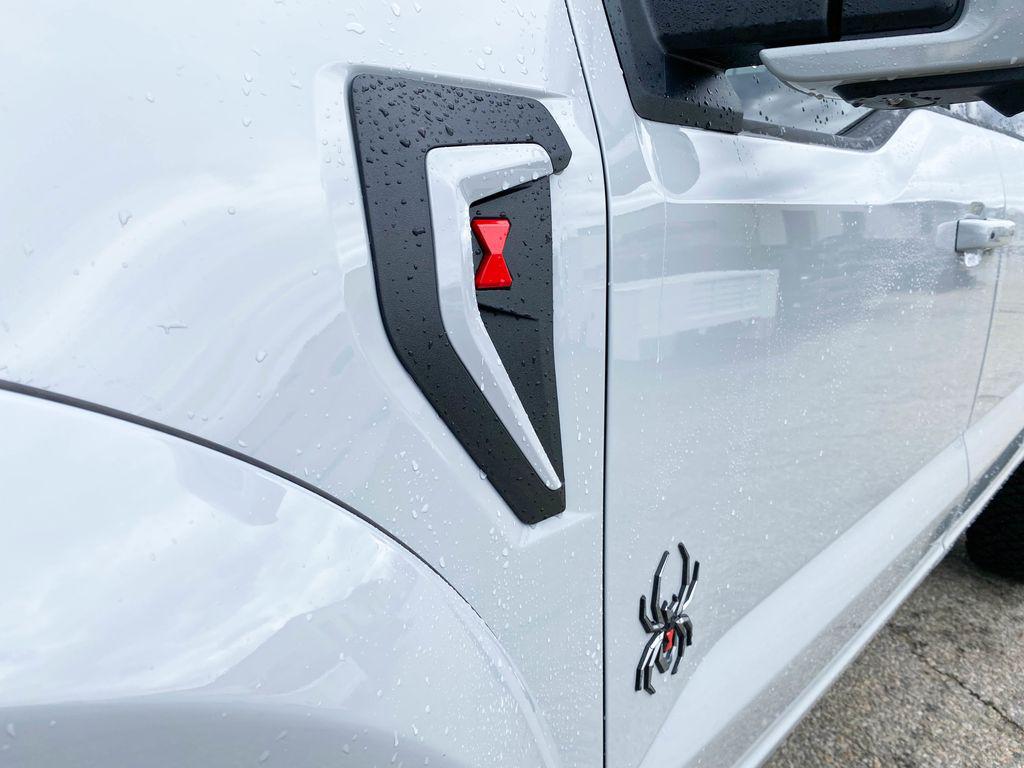 FORD F-150 LARIAT - 3