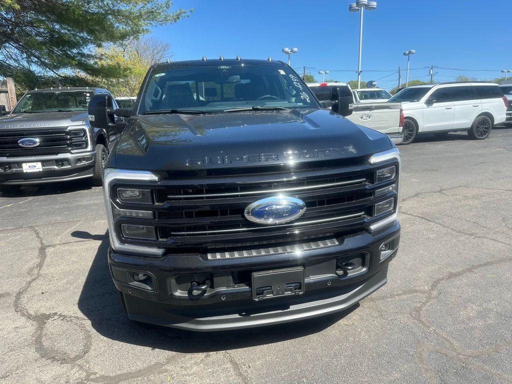 2026 FORD F-350 PLATINUM — фото 2