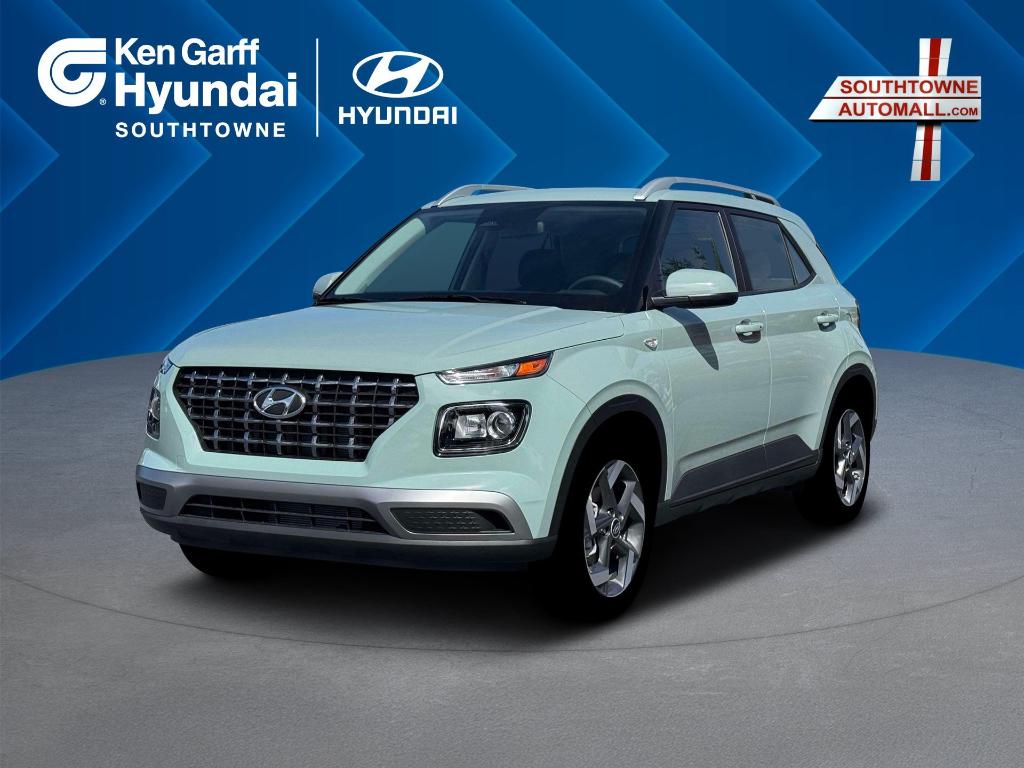 New 2026 Hyundai VENUE SEL