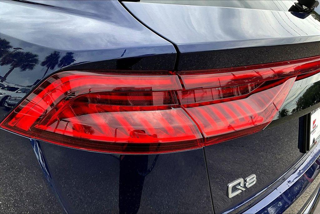 2022 AUDI Q8 55 PREMIUM PLUS — миниатюра 22