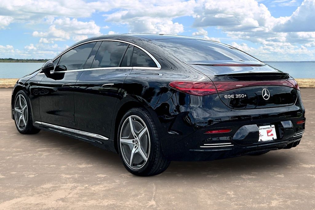 صورة 6 لـ 2023 Mercedes-BENZ EQE
