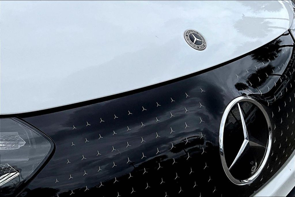 2023 Mercedes-BENZ EQE 缩略图 31