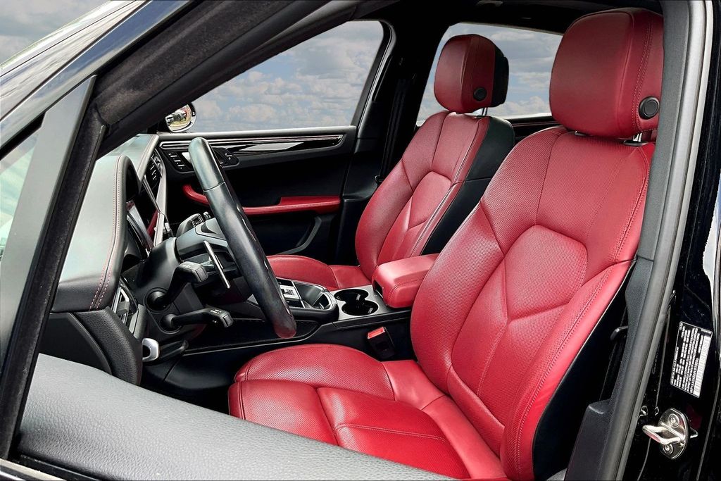 2023 Porsche MACAN 缩略图 21
