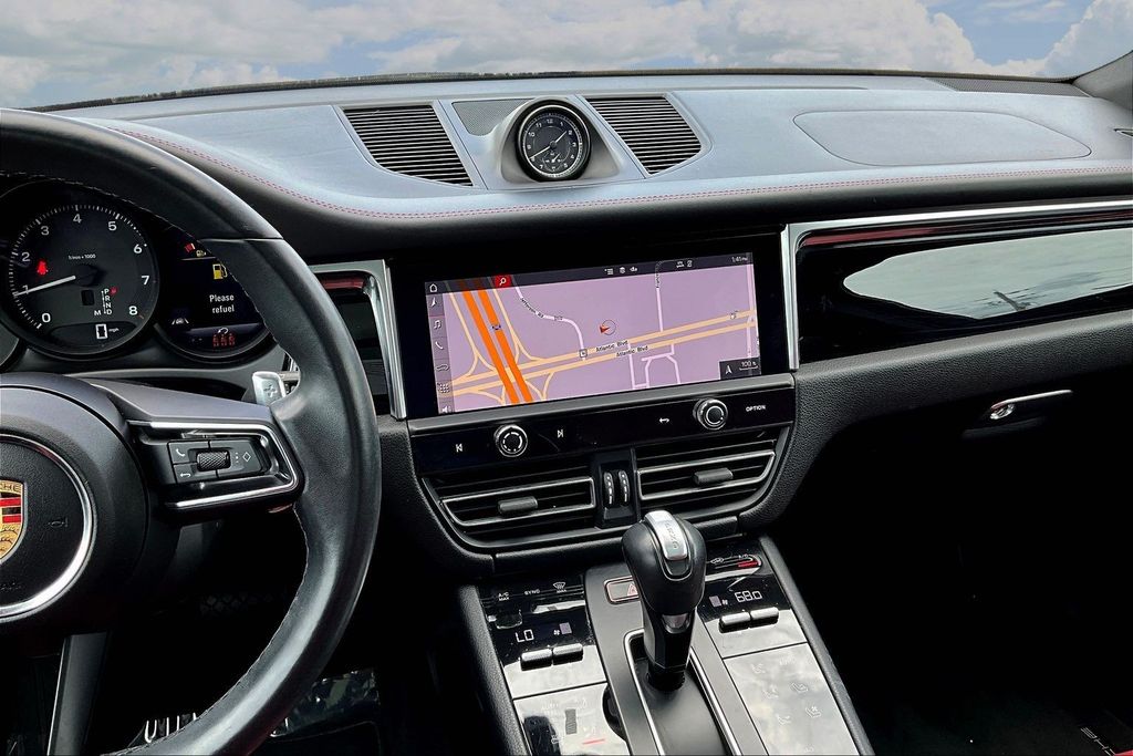 2023 Porsche MACAN 照片 9