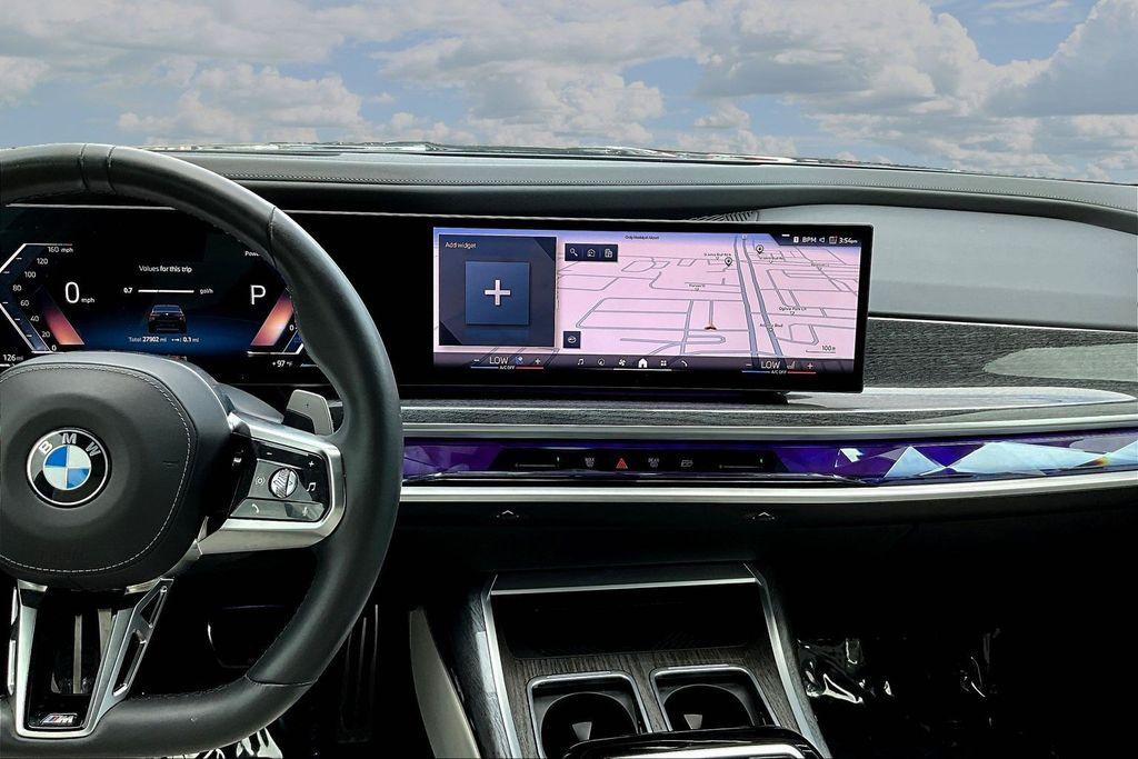 صورة 9 لـ 2023 BMW 760 760I XDRIVE