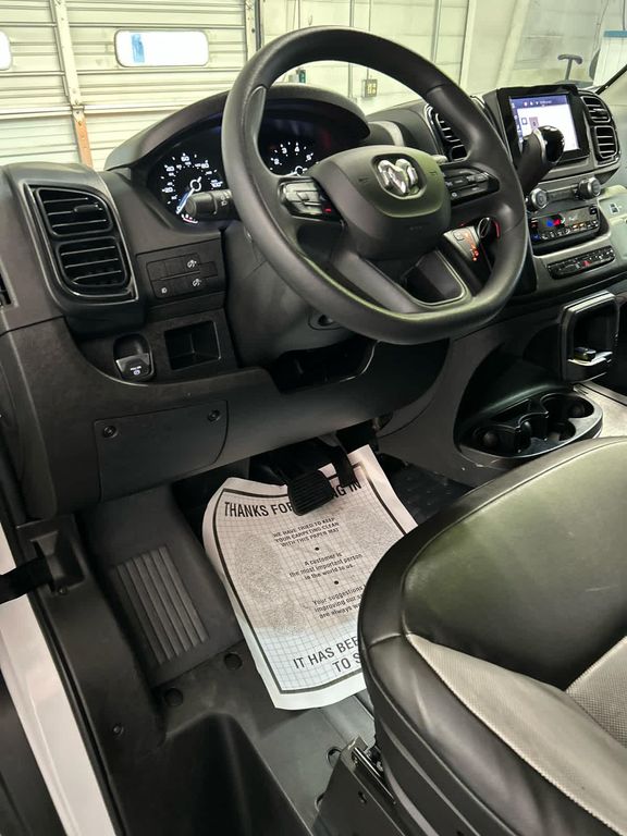 صورة 9 لـ 2024 RAM PROMASTER 2500 TRADESMAN