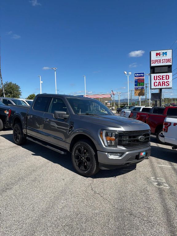صورة مصغرة 13 لـ 2022 FORD F-150 XLT