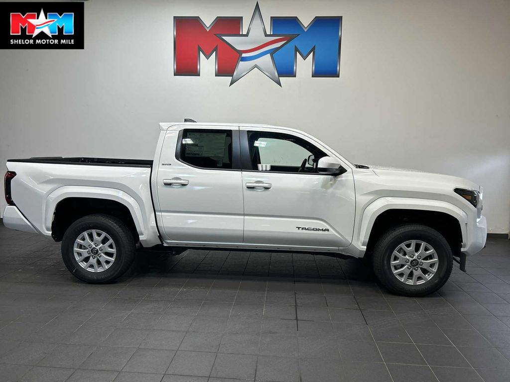 New 2026 Toyota Tacoma SR5