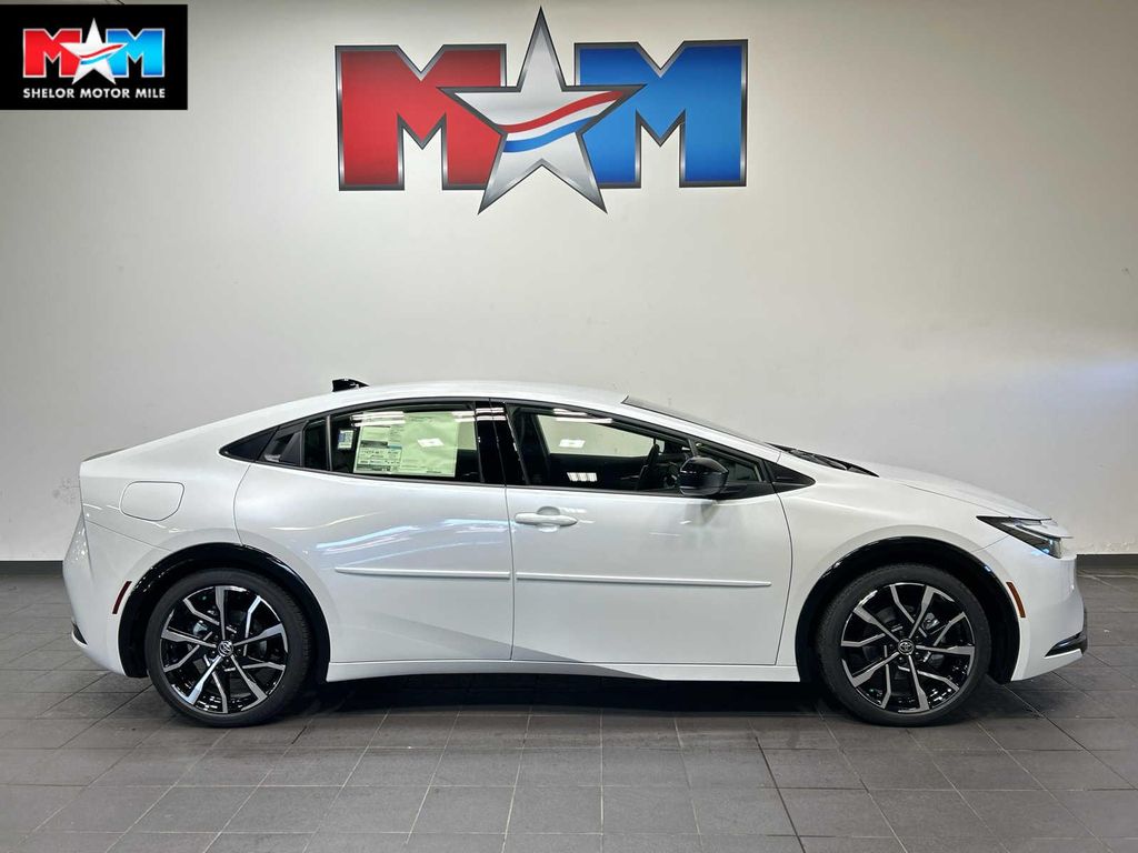 New 2026 Toyota Prius Plug-In Hybrid XSE