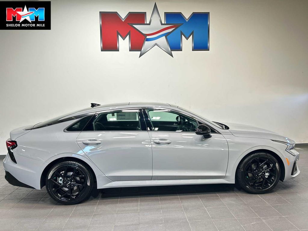 New 2027 Kia K5 GT-Line