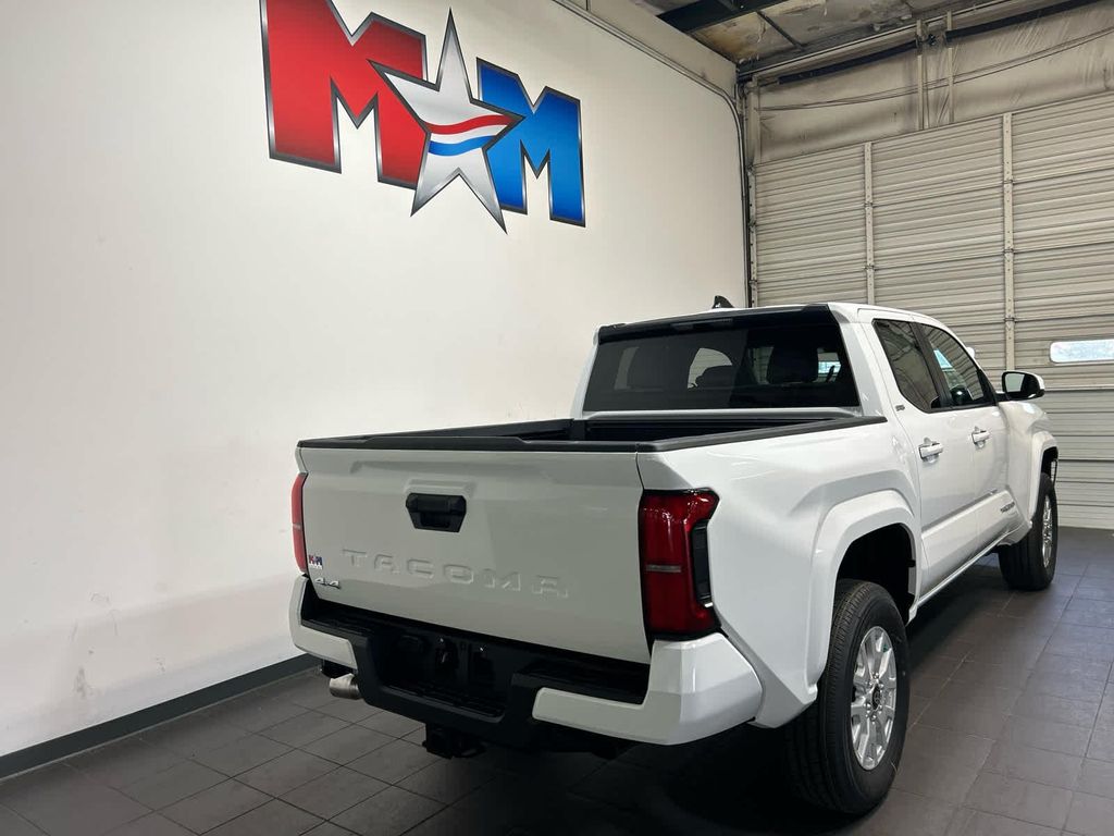 2026 Toyota TACOMA SR5 照片 3
