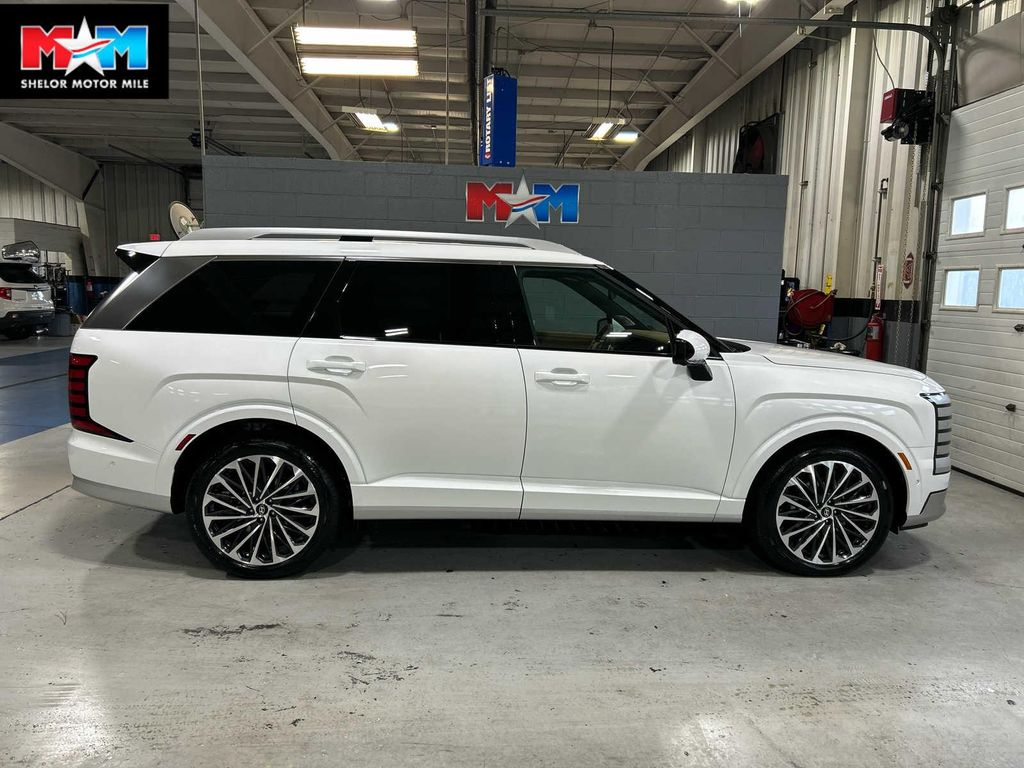 New 2026 Hyundai PALISADE Calligraphy