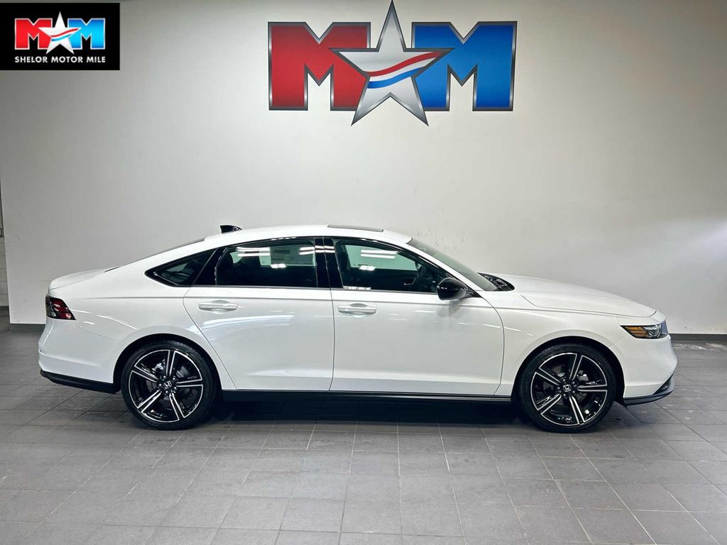 New 2026 Honda Accord SE