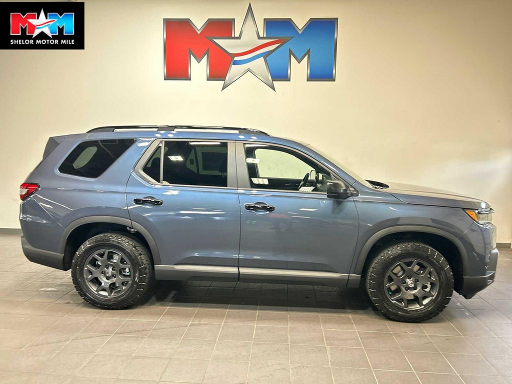 New 2026 Honda Pilot TrailSport