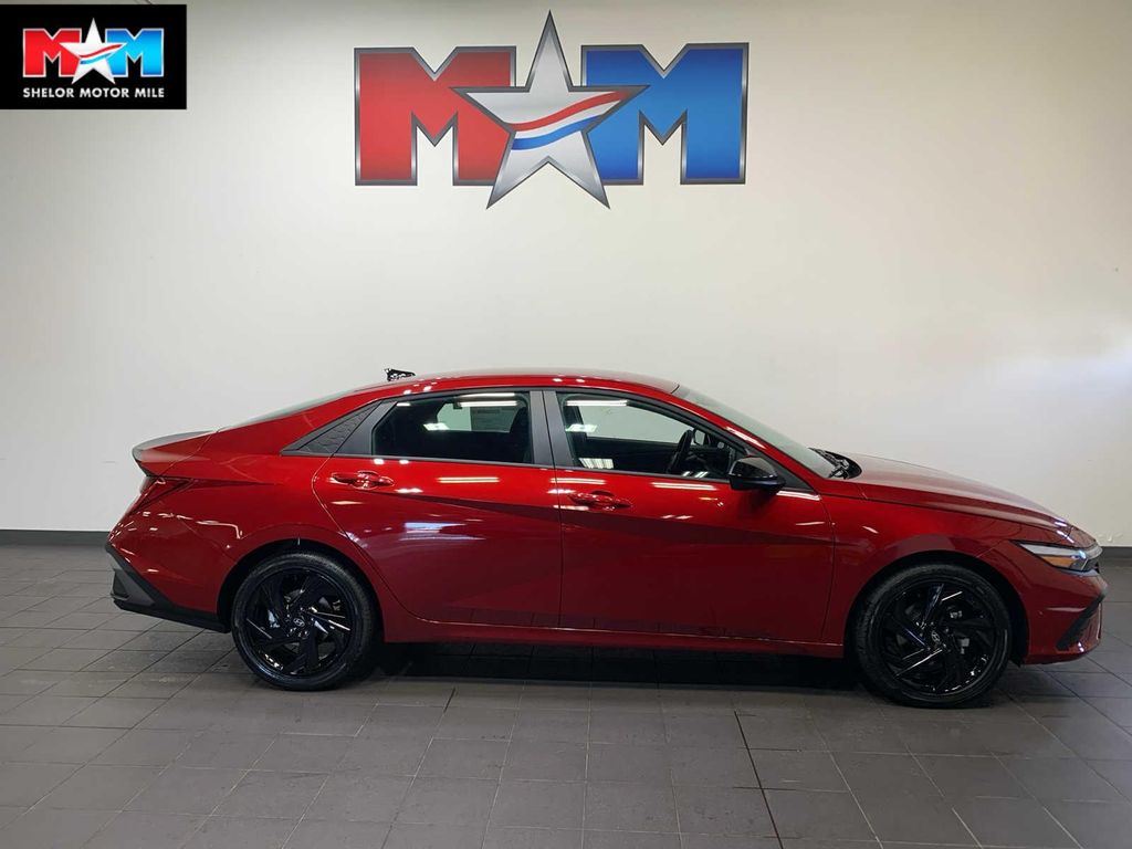 New 2026 Hyundai ELANTRA HEV SEL Sport