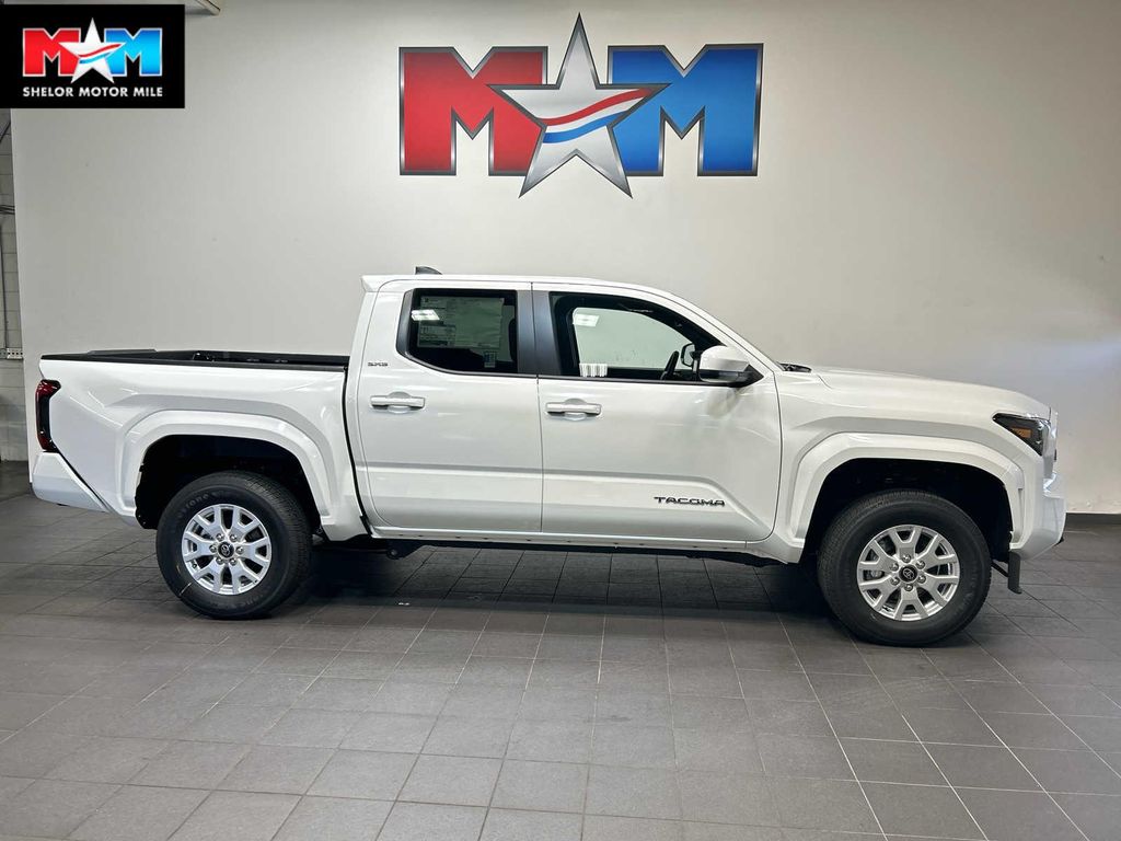 New 2026 Toyota Tacoma SR5