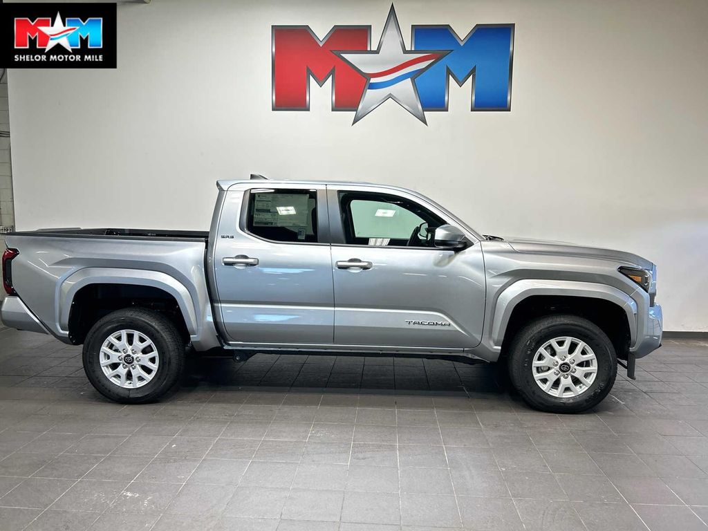 New 2026 Toyota Tacoma SR5