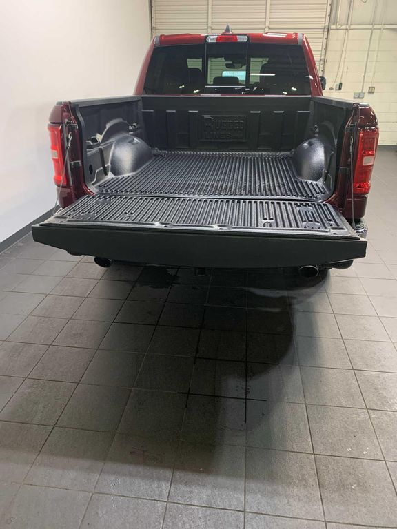 صورة مصغرة 11 لـ 2025 RAM 1500 LARAMIE