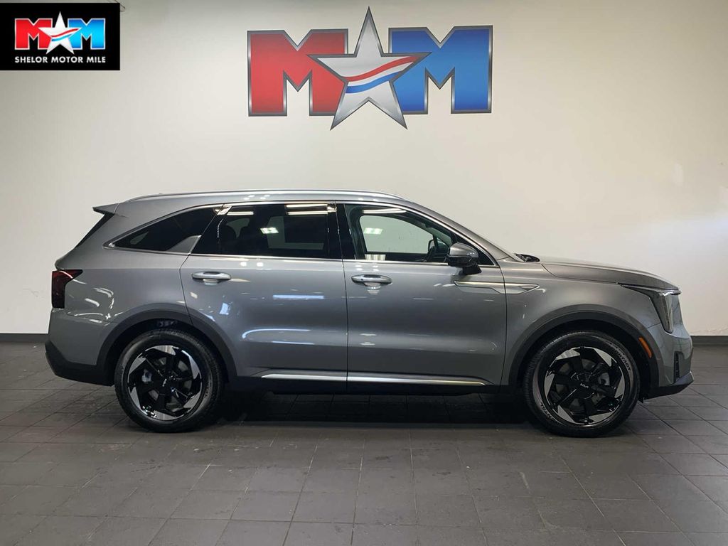 New 2026 Kia Sorento Hybrid EX