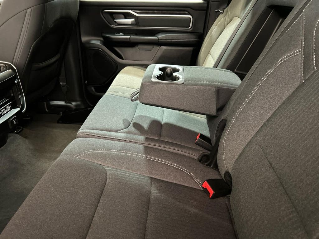 صورة 10 لـ 2022 RAM 1500 BIG HORN/LONE STAR