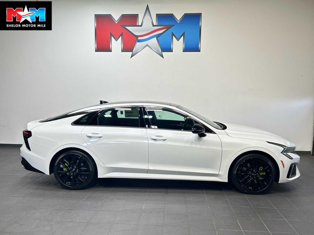 New 2026 Kia K5 GT