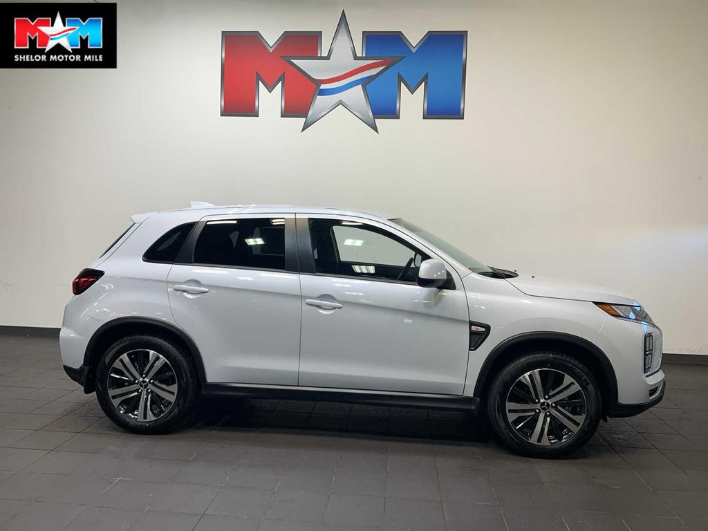 New 2026 Mitsubishi Outlander Sport 2.0 ES