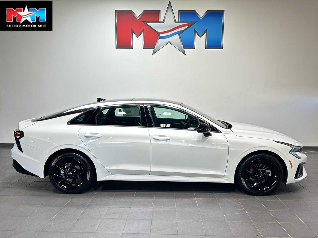 New 2027 Kia K5 GT-Line