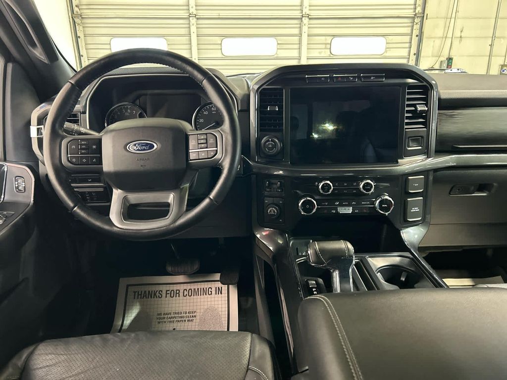 FORD F-150 XLT - 4
