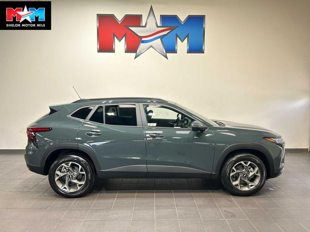 New 2026 Chevrolet Trax LT