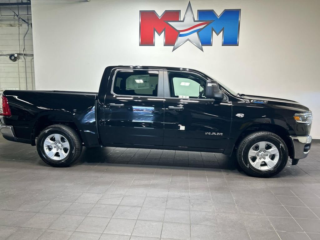 صورة 2 لـ 2026 RAM 1500 TRADESMAN