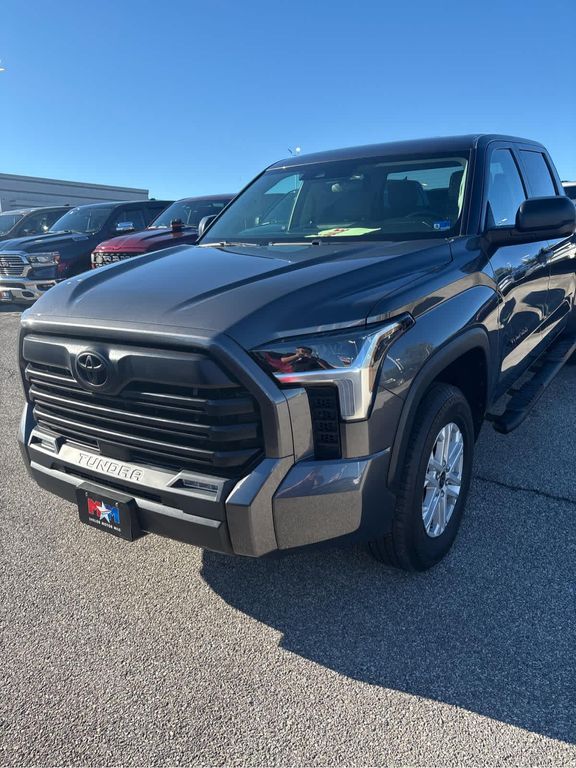 2024 Toyota TUNDRA SR5 — миниатюра 23
