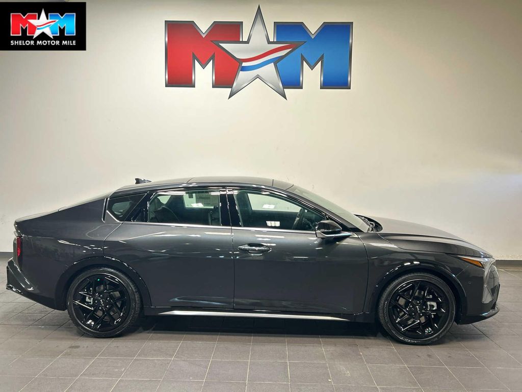 New 2026 Kia K4 GT-Line Turbo