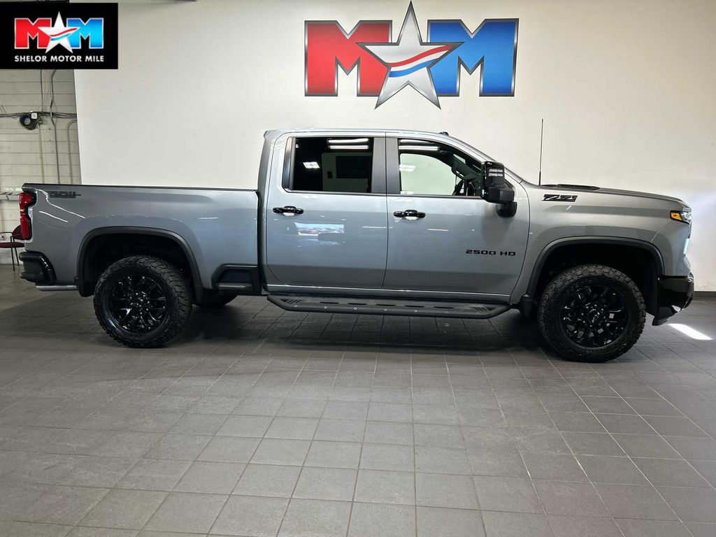 New 2026 Chevrolet Silverado 2500 LT