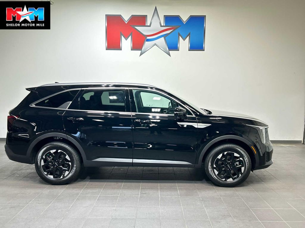 New 2026 Kia Sorento S