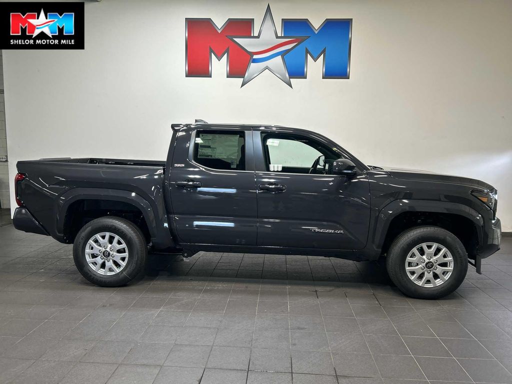 New 2026 Toyota Tacoma SR5