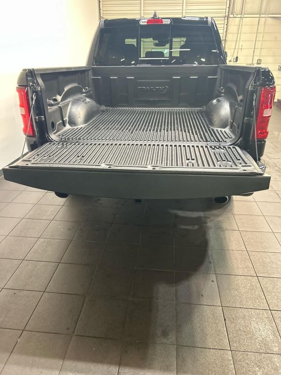 صورة مصغرة 11 لـ 2025 RAM 1500 BIG HORN/LONE STAR