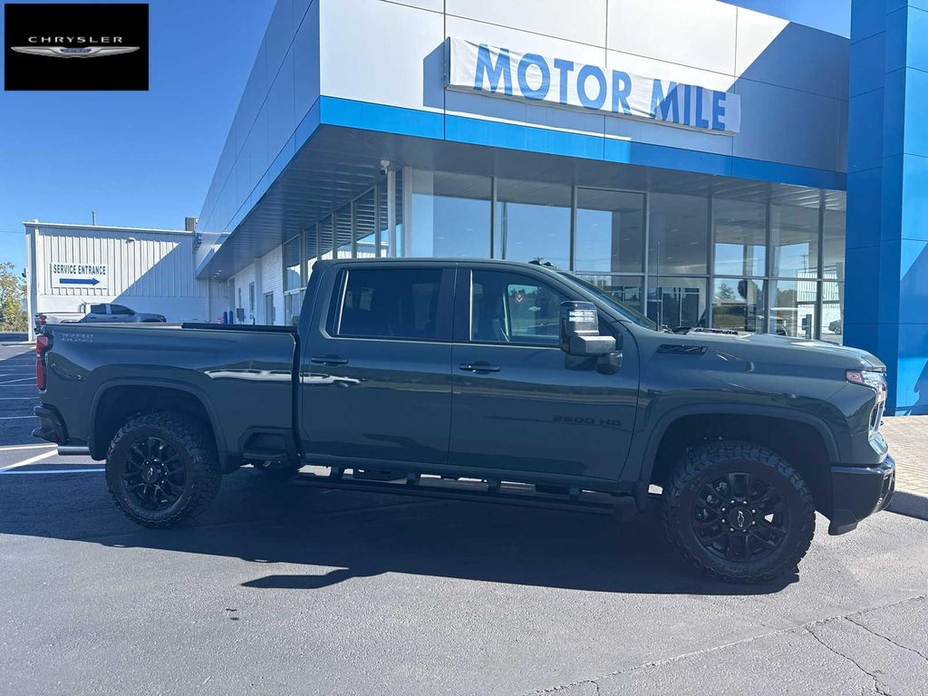 New 2026 Chevrolet Silverado 2500 LT