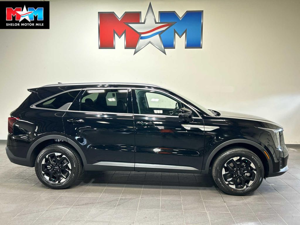 New 2026 Kia Sorento S