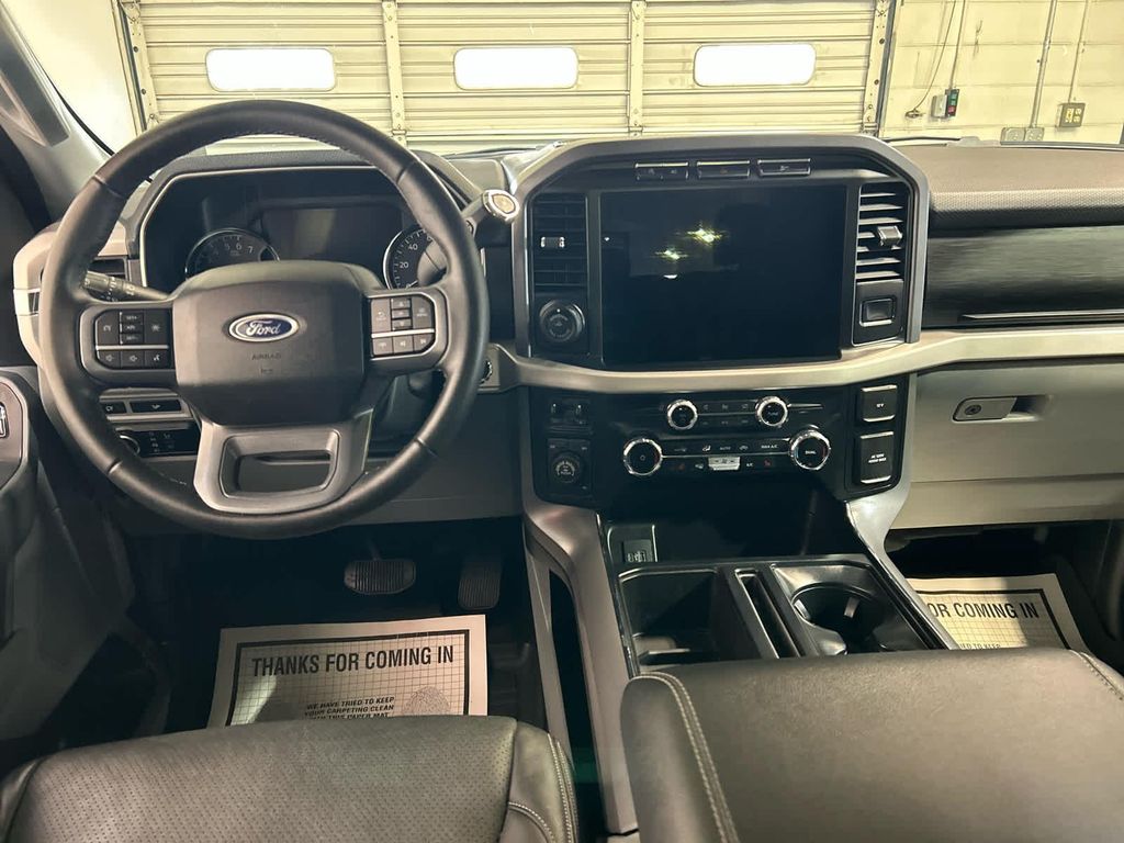 FORD F-150 XLT - 4