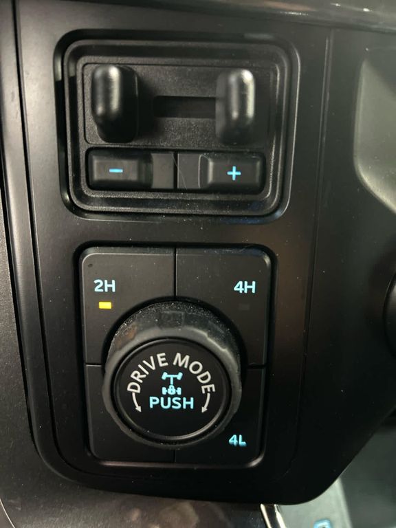 FORD F-150 XLT - 7