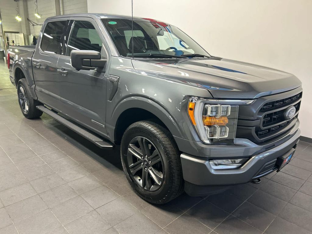 FORD F-150 XLT - 2