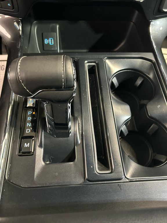 FORD F-150 XLT - 6